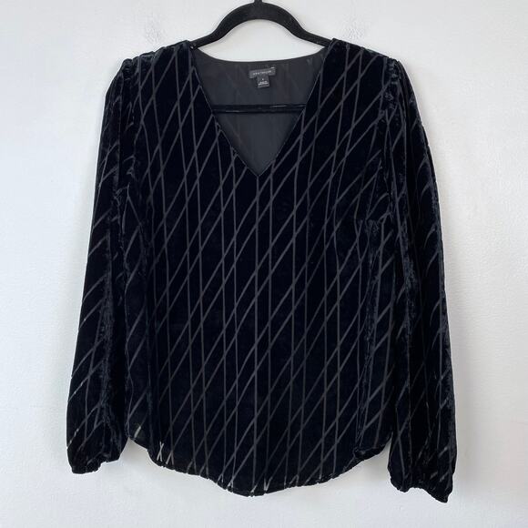 Ann Taylor Geo Velvet V-Neck Top Burnout Blouse‎ Office Whimsygoth Size Small - Picture 2 of 10